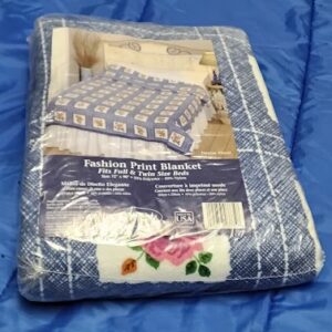 Owen Fashion Print Blanket 72x90 Denim Floral New